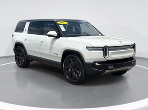 รถยนต์ SUV รุ่น R1S Adventure ปี 2025 มือสองสำหรับขาย เบาะหนัง ยาง R21 หลังคาซันรูฟแบบพาโนรามา - Product Image 3