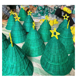 Ornements de Noël en rotin faits à la main Star Tree House Eco Material Ornements de Noël en rotin d'osier naturel pour idée cadeau - Product Image 3