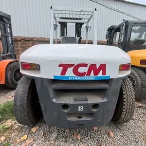 Carretilla elevadora usada TCM70 de 7 toneladas (motor de caja de cambios) Altura de elevación de 6m Origen de Japón Capacidad de carga nominal 7 toneladas para ingeniería - Product Image 1