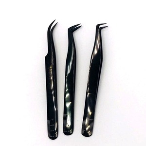 Pince à épiler de précision RMI de haute qualité, à pointe droite, en acier inoxydable noir, pour les cils et les sourcils - Product Image 1