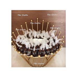 Soporte de aluminio dorado para chocolate, tamaño y forma personalizados, soporte para servir postres para uso en fiestas de bodas - Product Image 1