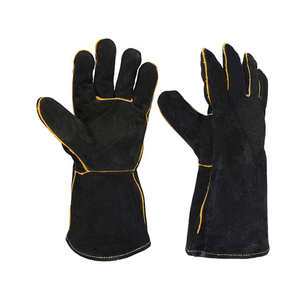 2025 nouveaux gants de soudage robustes en cuir de vache noire à bas prix meilleure qualité conception personnalisée - Product Image 1