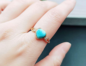 Impressionnant fait à la main en argent Sterling plaqué or Turquoise pierre précieuse bague 10mm lunette réglage coeur forme bijoux pour l'été avec cadeau - Product Image 4