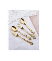 Couverts design de luxe en métal plaqué argent parfaits pour les fêtes, les événements et les dîners festifs