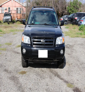 Toyota Highlander Limited 2004 USADO con 3ra Fila, V6, Tracción Delantera - Product Image 1