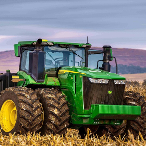 Tracteur agricole 4WD à moteur diesel avec chargeur et prise de force pour le travail sur le terrain et la gestion efficace des cultures Composants de base Pompe et moteur - Product Image 3