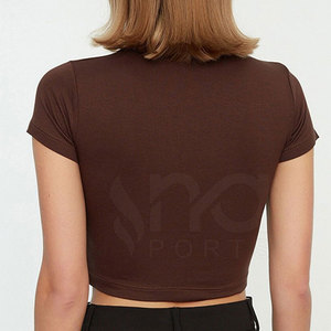Precio al por mayor Logotipo personalizado Impresión Mujeres Crop Top Slim Fit Nueva llegada Mujeres Crop Top En Stock - Product Image 2
