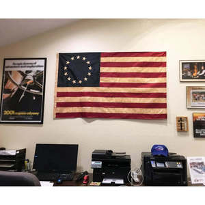 Drapeau américain vintage Betsy Ross 3x5 pieds, teinté au thé, robuste, brodé, 13 étoiles, pour extérieur, commémoration du 250e anniversaire, en plastique - Product Image 5