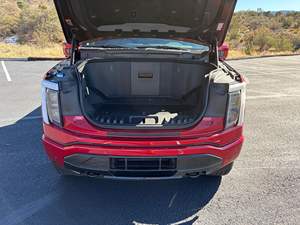 F-150 Lightning Platinum 2024 à double moteur 4x4, batterie à autonomie étendue, rouge métallisé rapide - Product Image 6