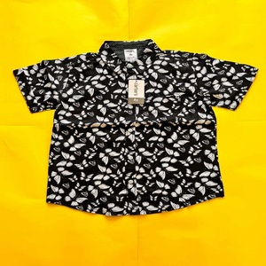 เสื้อเชิ้ตแขนสั้นคอกลมลำลองผู้ชาย ไซส์ใหญ่ ระบายอากาศได้ดี พิมพ์ลายดิจิตอลบนผ้าไม่ทอ ออกแบบ OEM ผ้าฝ้าย 100% สั่งทำได้ - Product Image 4