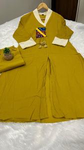 Superbe Kurta jaune moutarde pour femme avec pantalon palazzo-tenue de fête ethnique avec broderie et détails de pompon - Product Image 4