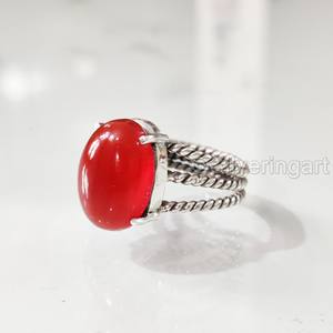 Bague pour femme en argent sterling 925 avec pierre précieuse onyx rouge naturel, pierre de naissance de décembre, 3 anneaux torsadés style bohème, bijoux de Noël - Product Image 2