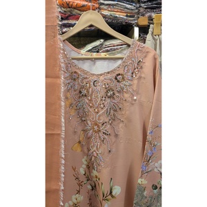 ชุดสูทแฮนด์เมด 3 ชิ้นสำหรับผู้หญิง แรงบันดาลใจจากมาเรีย บี - Product Image 3
