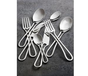 Collection de couverts en métal au look moderne et élégant Ensemble de couverts en métal Essentiels de table Collection de couverts au look moderne Ensemble de couverts en métal - Product Image 1