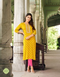 Estampado de láminas de rayón elegante con bordado Kurti - Product Image 2