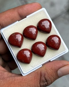 Cabochons en jaspe rouge taille cœur, naturels, de haute qualité, sculptés pour la création de bijoux symboliques, équilibre émotionnel, beauté classique - Product Image 2