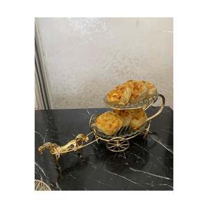 Bandeja de servicio de presentación de vidrio de dos pisos Diseño de caballo de latón dorado - Product Image 1