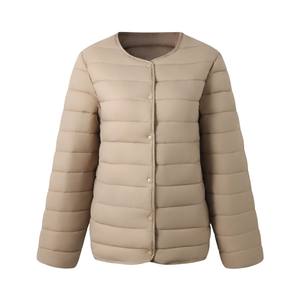 适合季节性活动的女式短款填充式服装 - Product Image 1