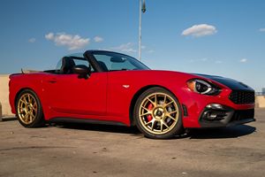 F I A T 124 SPIDER ABARTH d'occasion 2018, conduite à gauche/droite - Product Image 3
