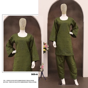 Meilleure qualité traditionnelle PV coton femmes costume léger, durable et à la mode Kurta ensemble avec accessoires assortis pour l'exportation - Product Image 2