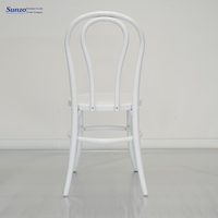 Chaise empilable de Thonet d'événement de bois courbé rustique de style de cru pour épouser des meubles de banquet