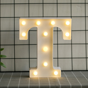 Lampada LED 3D a Forma di Lettera T, Decorazione Luminosa per Insegne Alfabetiche - Product Image 1
