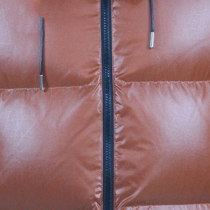 เสื้อโค้ทขนปลาปักเป้าฤดูหนาวสำหรับผู้ชาย, เสื้อโค้ทขนเป็ดหนากันลมมีฮู้ดให้ความอบอุ่นในฤดูหนาวสำหรับผู้ชาย - Product Image 5