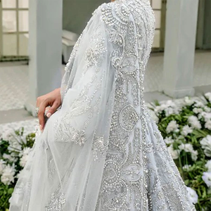 MOQ bajo estilo moderno vestido de novia bordado personalizado de manga larga tela transpirable servicio OEM personalizado mujeres vestido de novia - Product Image 5