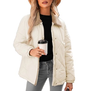 Women Custom 2025 New Design Quilted & Padded Puffer Jackets Women Winter Puffer Coat Ladies Quilted Breathable Jacket - Product Image 2