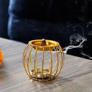 Brûleur d'encens au design de luxe pour la décoration intérieure Brûleur de parfum et porte-encens Nouvelle arrivée au prix de gros de l'Inde - Product Image 4