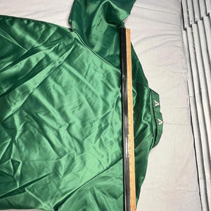 Chaqueta Universitaria Bordada de la Hermandad Iota Phi Lambda para Hombre |   Abrigo de Invierno Transpirable con Forro de Poliéster y Seda Bordada en la Parte Delantera - Product Image 4