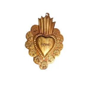 Milagros en métal doré avec motif de fleurs en forme de cœur sacré, à suspendre, pour décoration murale, cadeau et décoration catholique - Product Image 1