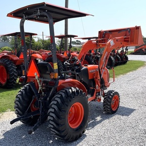 Machines agricoles Tracteur agricole Kubota B2650 4WD d'occasion à vendre Tracteurs compacts à cabine Kubota B2650 d'occasion à vendre - Product Image 1