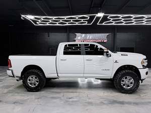 Ram 2500 Laramie Diesel 4x4 Usada, Año 2024 - Product Image 2