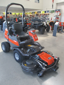 Tondeuse autoportée Husqvarna P 524 X EFI de qualité supérieure avec tracteur de jardin - Product Image 6
