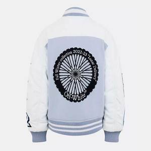 Vestes universitaires surdimensionnées avec empiècements color-block, doublure intérieure douce et ambiance athlétique classique pour un style au quotidien. - Product Image 4