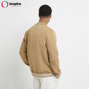 Nuevas chaquetas personalizadas de estilo de tendencia de moda de invierno, chaquetas universitarias para hombres, fabricación personalizada por Inspire Apparel - Product Image 3