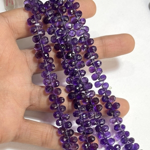 Vente en gros de perles briolettes à facettes en améthyste violette pierre naturelle 4.5x6-5x7.5MM trous de forage latéraux pour la fabrication de bijoux - Product Image 6