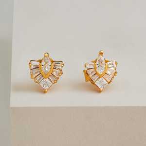 92.5 <b>Silver</b> <b>Stud</b> <b>Earrings</b> Gold Plating Geometric Heart-shaped Design Featuring Marquise Cut Pearl Stylish for Wedding Engagement - Product Image 2