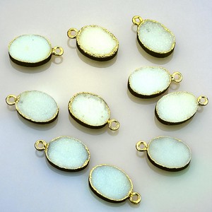 Pendentif connecteur Druzy blanc plaqué or 10x12mm forme ovale connecteur de pierres précieuses Druzy - Product Image 1