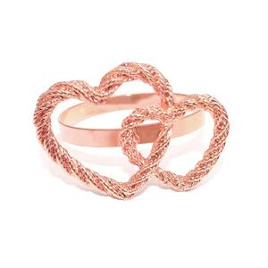 Los servilleteros metálicos en forma de corazón elevan instantáneamente la decoración de la mesa al agregar un toque refinado y pulido que mejora la experiencia gastronómica formal. - Product Image 3