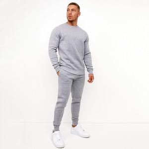Nouvel arrivage Survêtement de sport pour hommes de haute qualité Ensemble de survêtements broderie Respirant Séchage rapide Personnalisable Polyester/Coton - Product Image 1