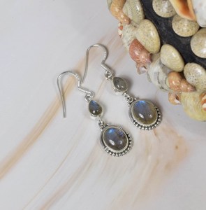 Hot Sale Women 925 Sterling <b>Silver</b> Pear Oval Cut Bezel Setting Labradorite Gemstone Fine Drop Dangle Earring <b>Wedding</b> Gift - Product Image 1