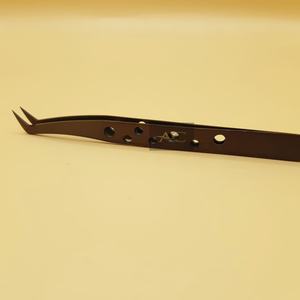 Pince à épiler de volume russe noir plasma Pince à épiler en acier inoxydable durable de haute qualité pour l'extension des cils - Product Image 2