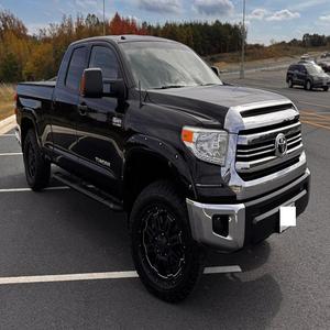 TOYOTA TUNDRA SR5 DOBLE CABINA 2017 USADA, VOLANTE A LA IZQUIERDA/DERECHA - Product Image 1