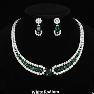 ชุดสร้อยคอ AD ดีไซน์หรูหราสำหรับผู้หญิง เครื่องประดับอินเดียแบบดั้งเดิม ชุดสร้อยคอเจ้าสาวสำหรับงานปาร์ตี้ งานแต่งงาน และของขวัญ - Product Image 1