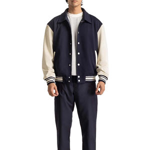 Veste universitaire d'hiver pour homme personnalisée avec broderie, en laine et polyester, design à lettres rouges - Product Image 1