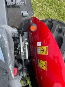 Tractor Utilitario Diésel Massey Ferguson 2605H 2024, Ideal para Cosecha, Labranza, Preparación de Terrenos y Trabajos Agrícolas Generales - Product Image 5