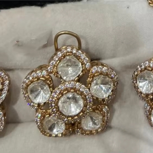 Conjunto de cadena de eslabones de estilo Polki chapado en oro de latón, joyería de moda, collar Artificial, joyería de moda - Product Image 1