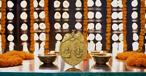 Laxmi Ganesha Brass Hindu Sculpture Handcrafted Showpiece for Shubh Labh Pujan for Divali Decoration in Home Temple Office <b>Table</b> - Product Image 4